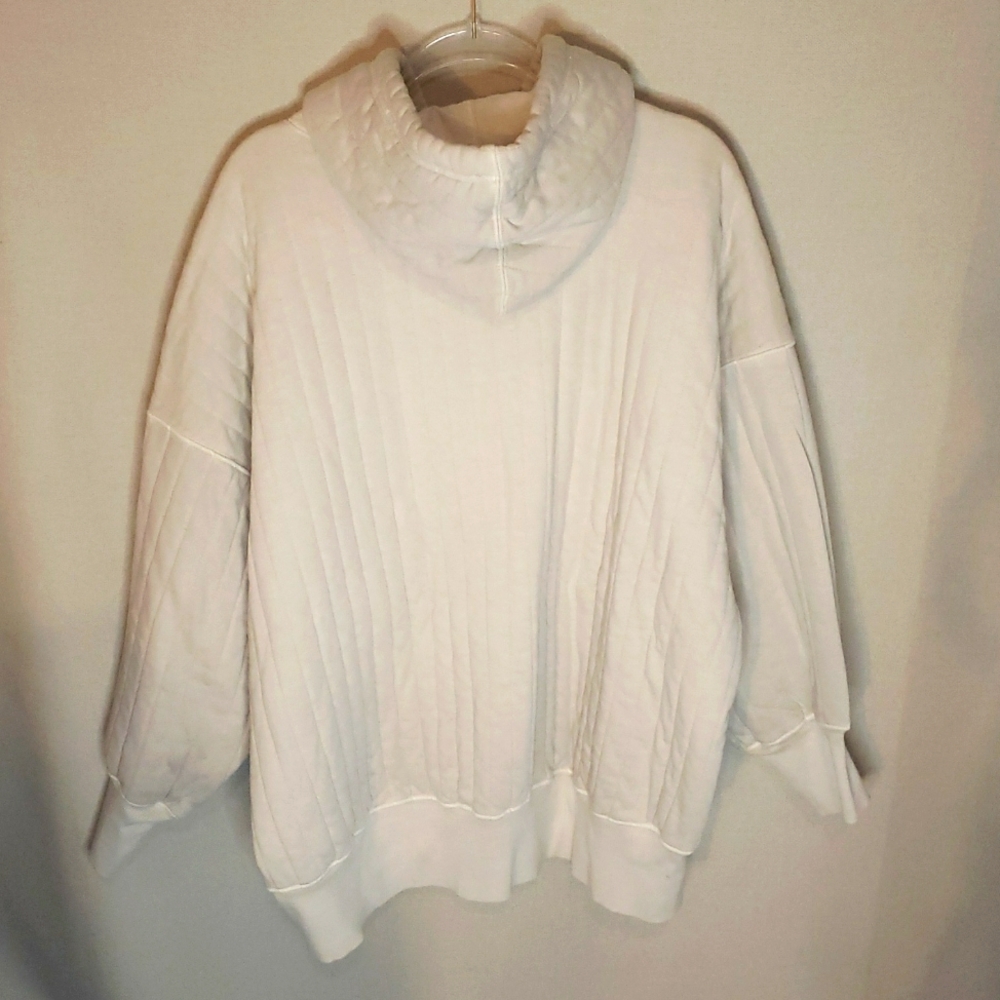 FP Movement Sprint To Finish Quilted Hoodie Medium( Fits Lg XL) Beige - Picture 5 of 8